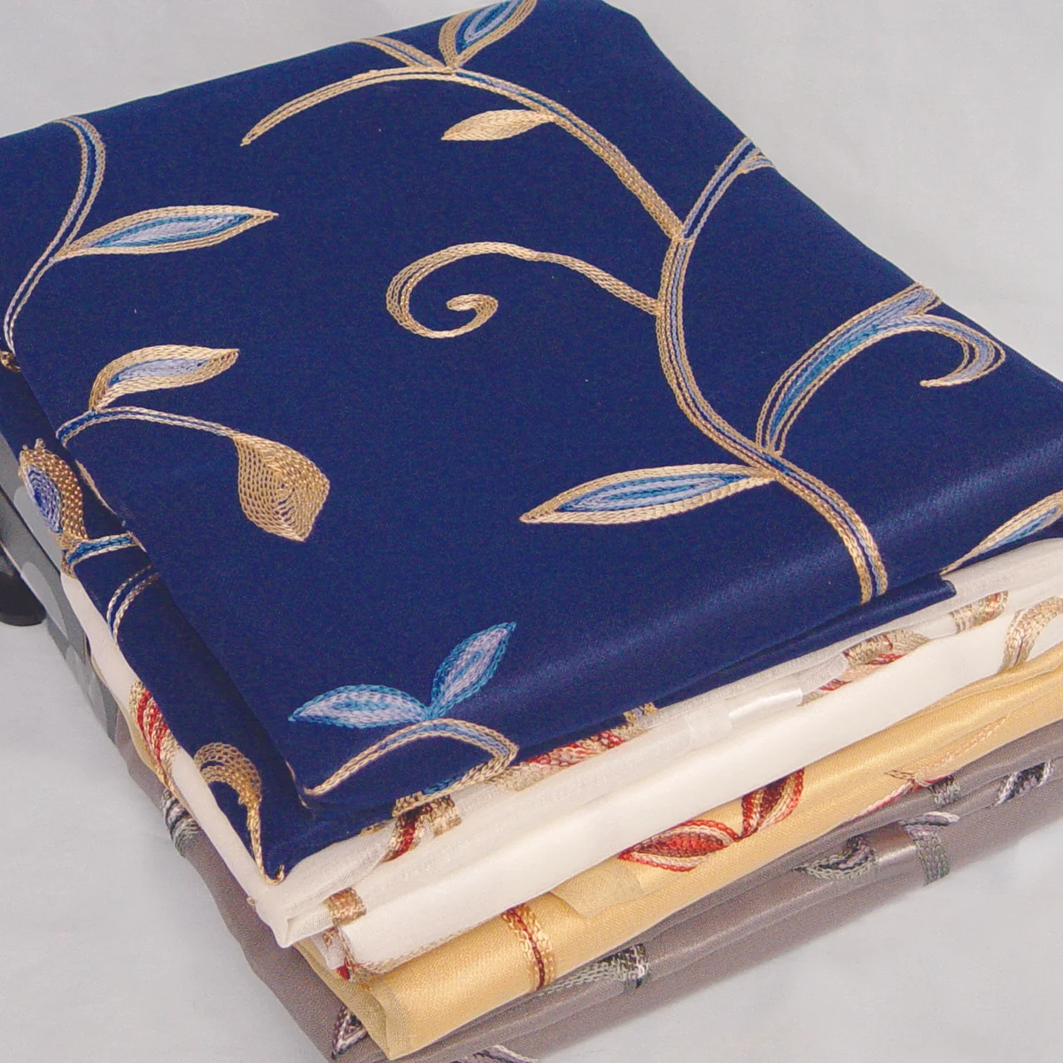Super Linens