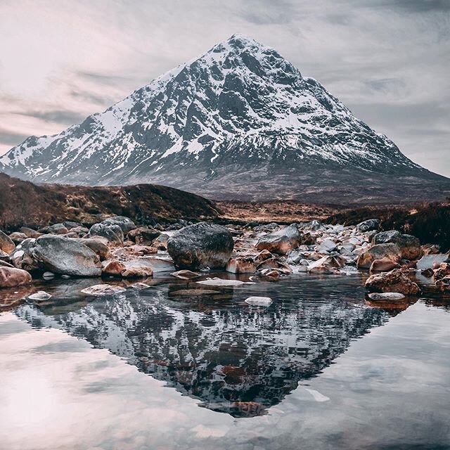 I&rsquo;m missing been out and about, more than I thought, I would love to be up north today!
A week before our current situation I took these images around Glencoe, beautiful conditions which made for a serene hike up one of the glens.
The first ima