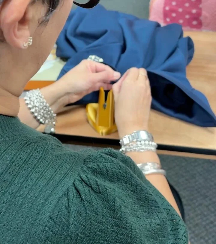 Repairing clothing is my true joy 🤩 and today&rsquo;s saving grace is a tool by @sewhungryhippie ! Thank you Natalie 🥰 Mom and daughter appreciate the assist! Sweatshirt like new 🥰