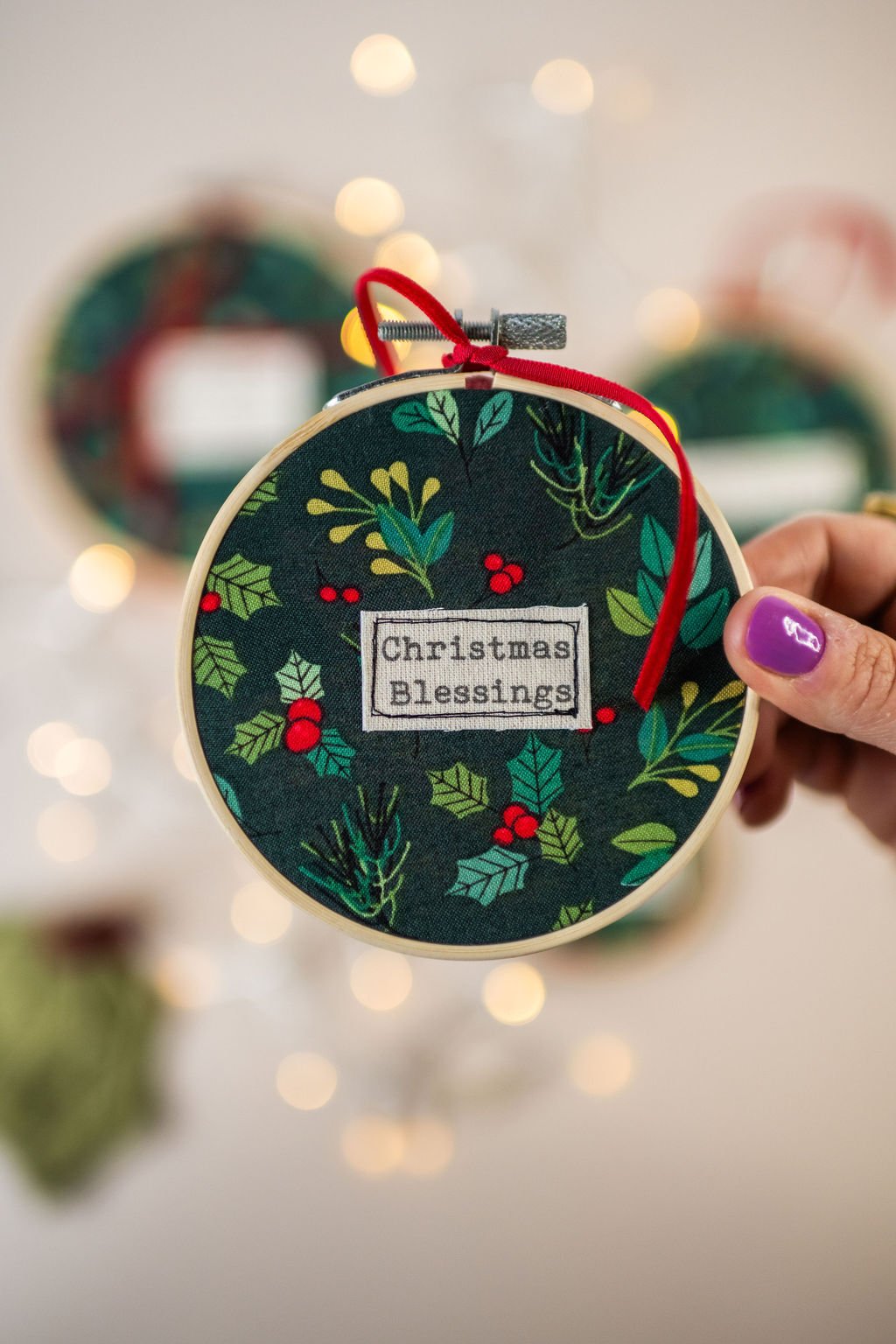 Christmas Blessings 4” Hoop