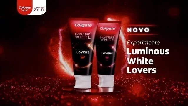 Novo Colgate Luminous White Lovers