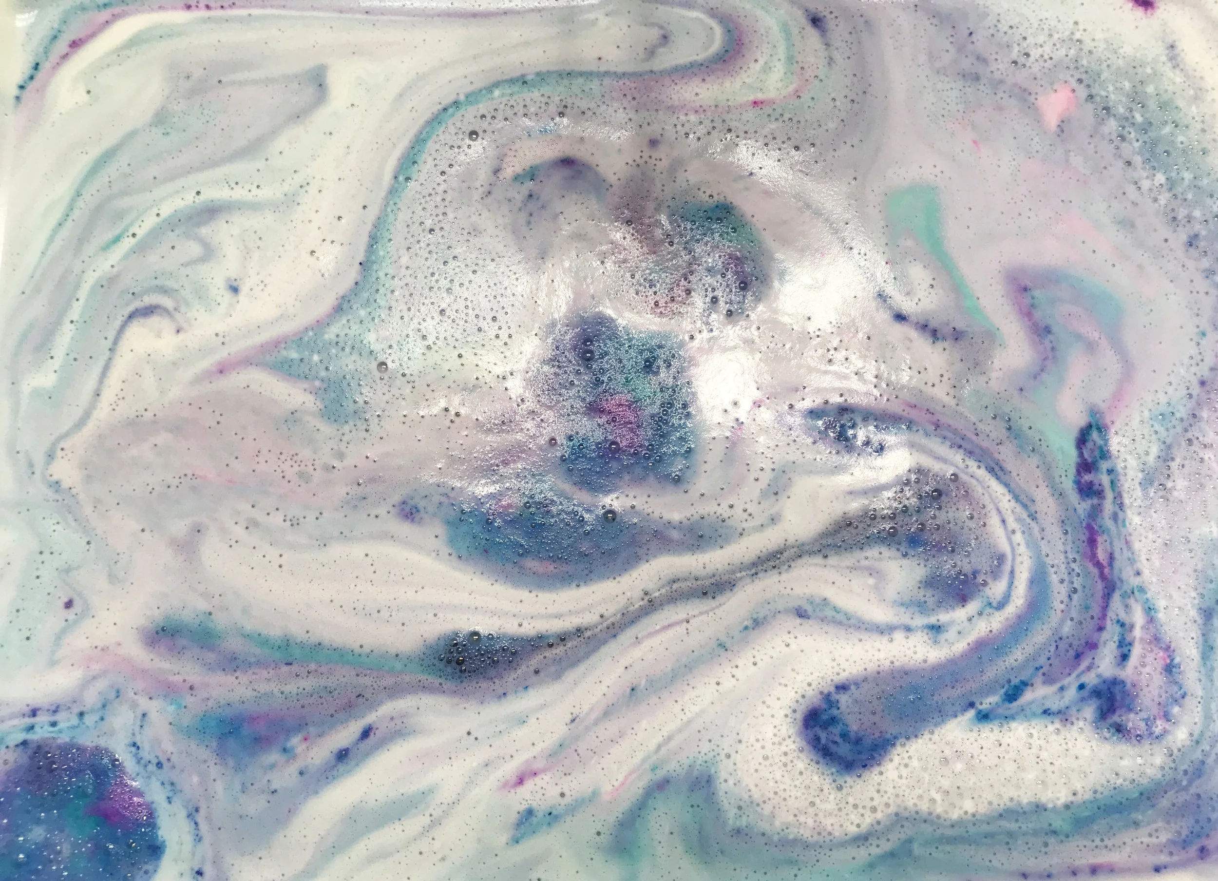 Cosmic Galaxy Bath Bomb