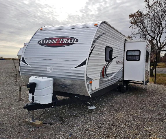 GLOBAL RV- aspen trail_exterior_1.jpg