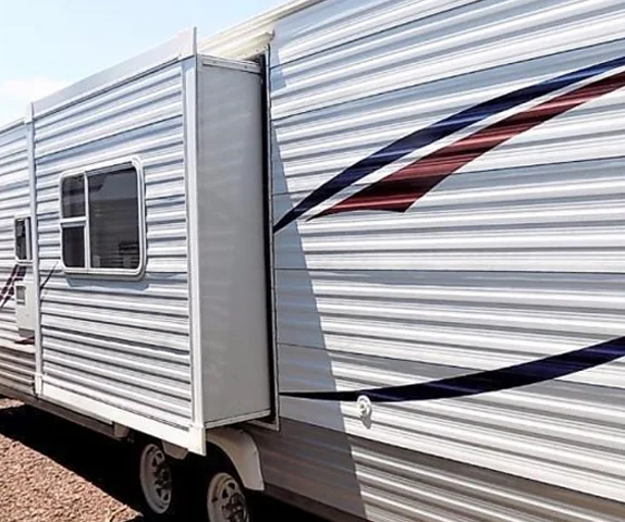 GLOBAL RV- 2006 jayco jayflight 25_exterior_3.jpg