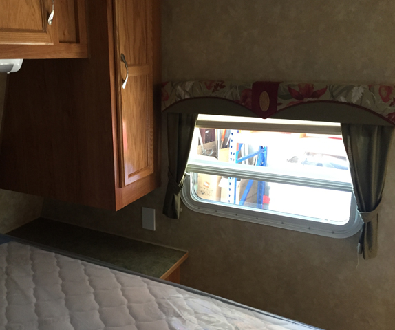 GLOBAL RV- 2006 jayco jayflight 25_interior_4.jpg