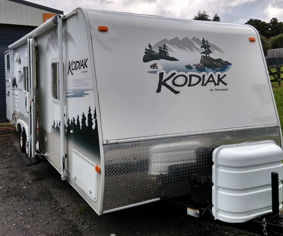 GLOBAL RV- SCAMPER_exterior_7.jpg