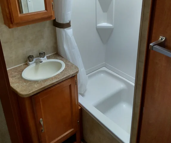 GLOBAL RV- SCAMPER_exterior_11.jpg