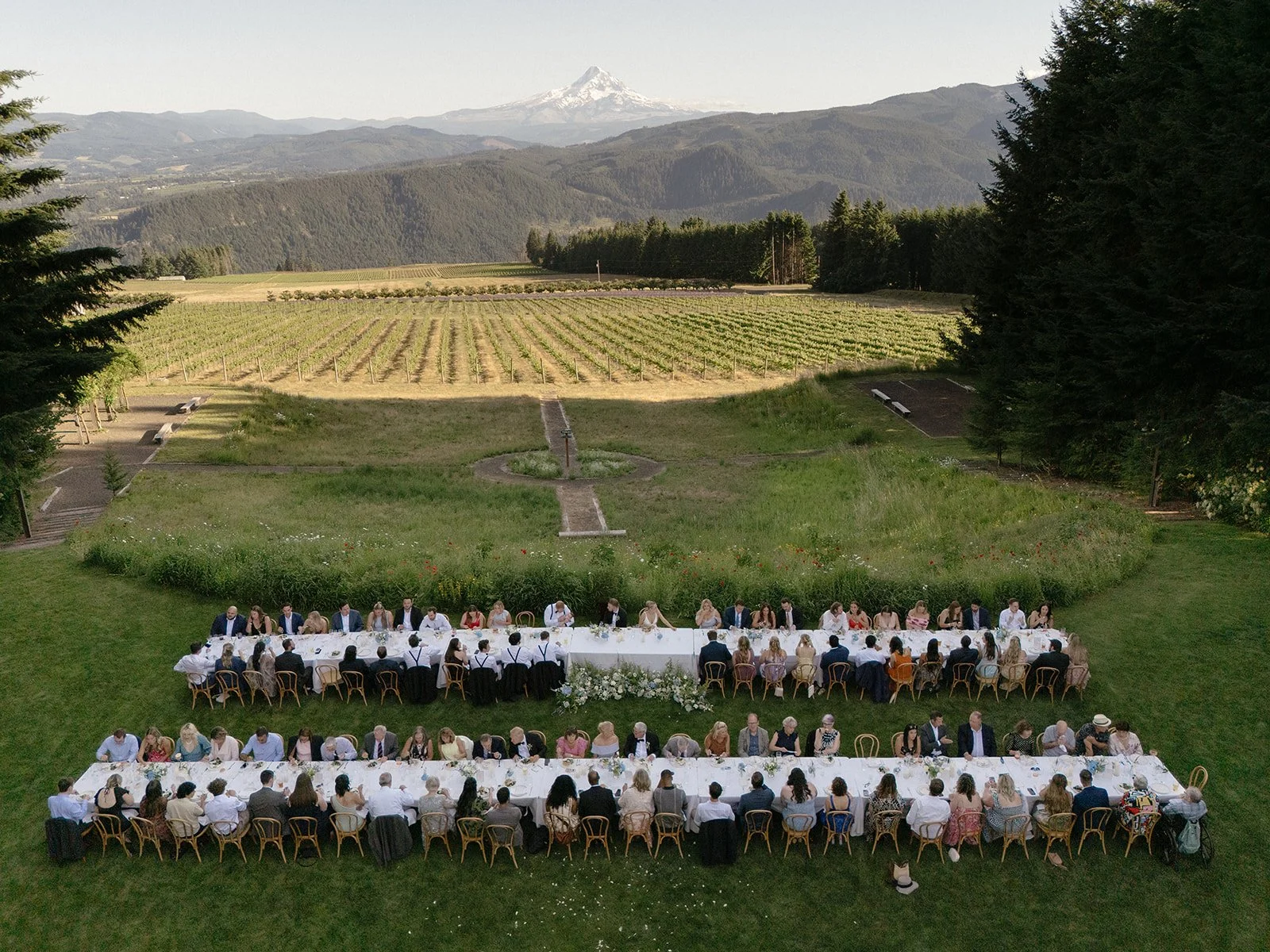 Hood River Wedding Venue Gorge Crest