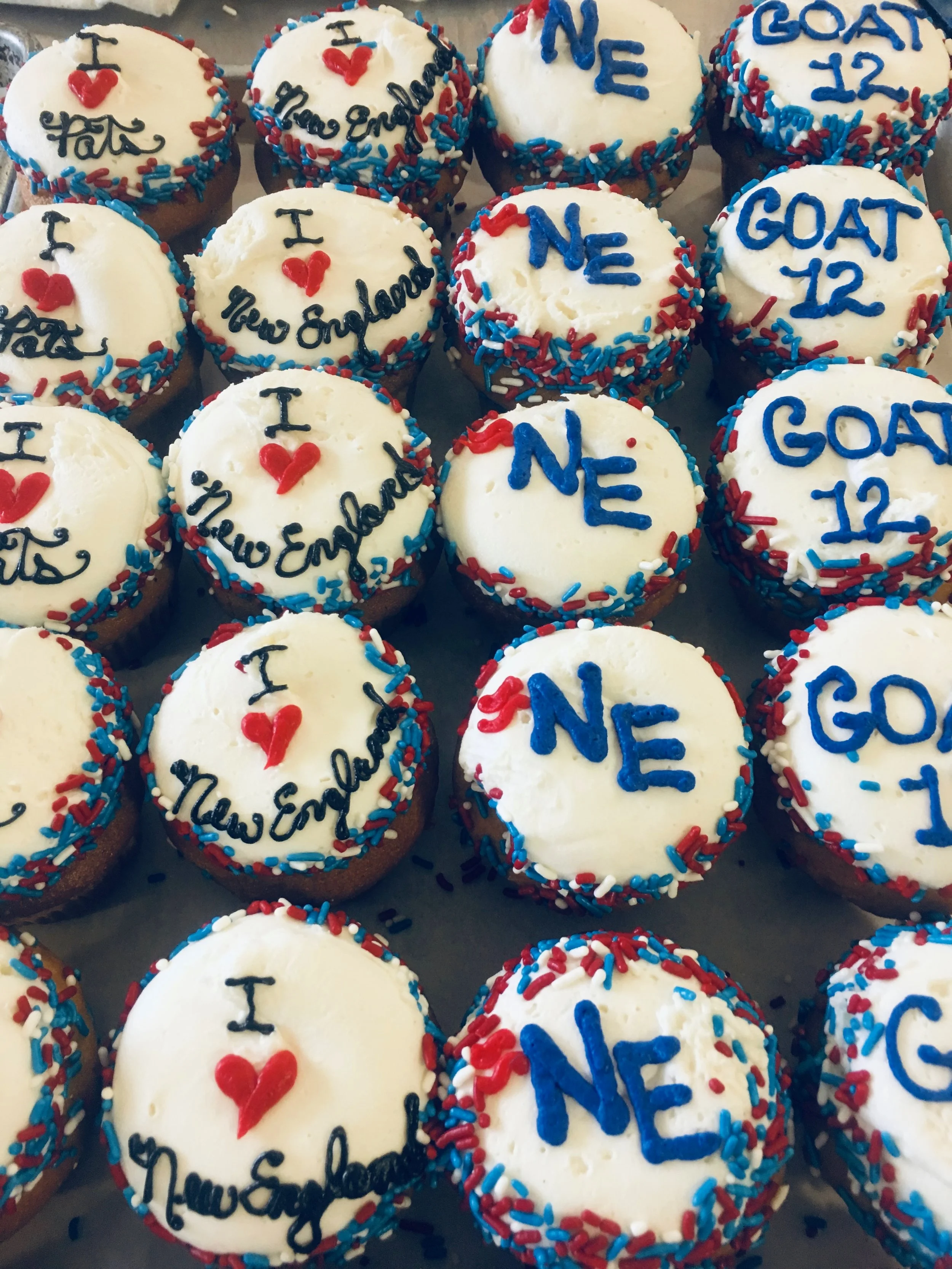 Patriots Cupcakes for the Super Bowl!