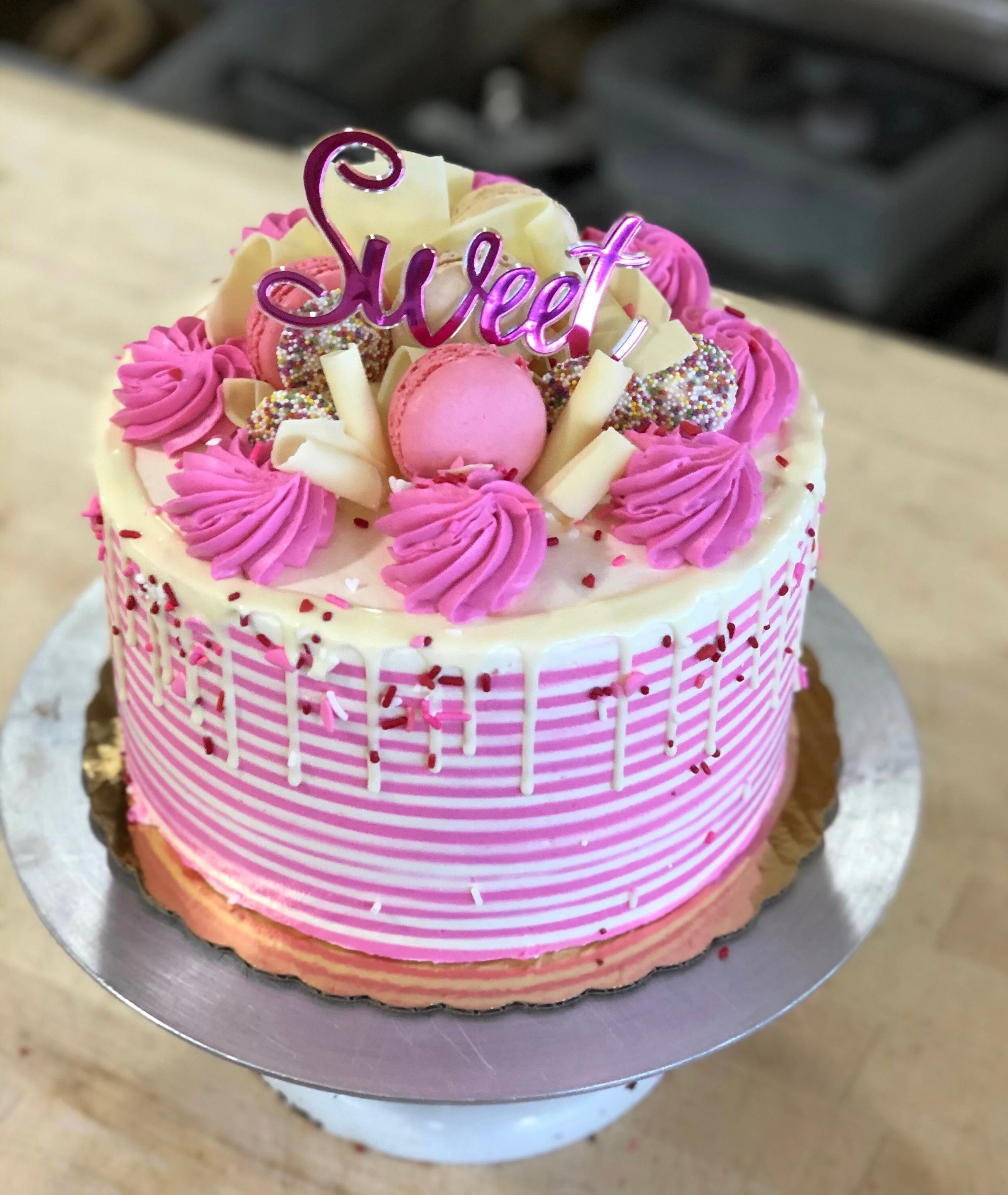 Strawberry shortcake with marbled fondant for Valentine’s Day!