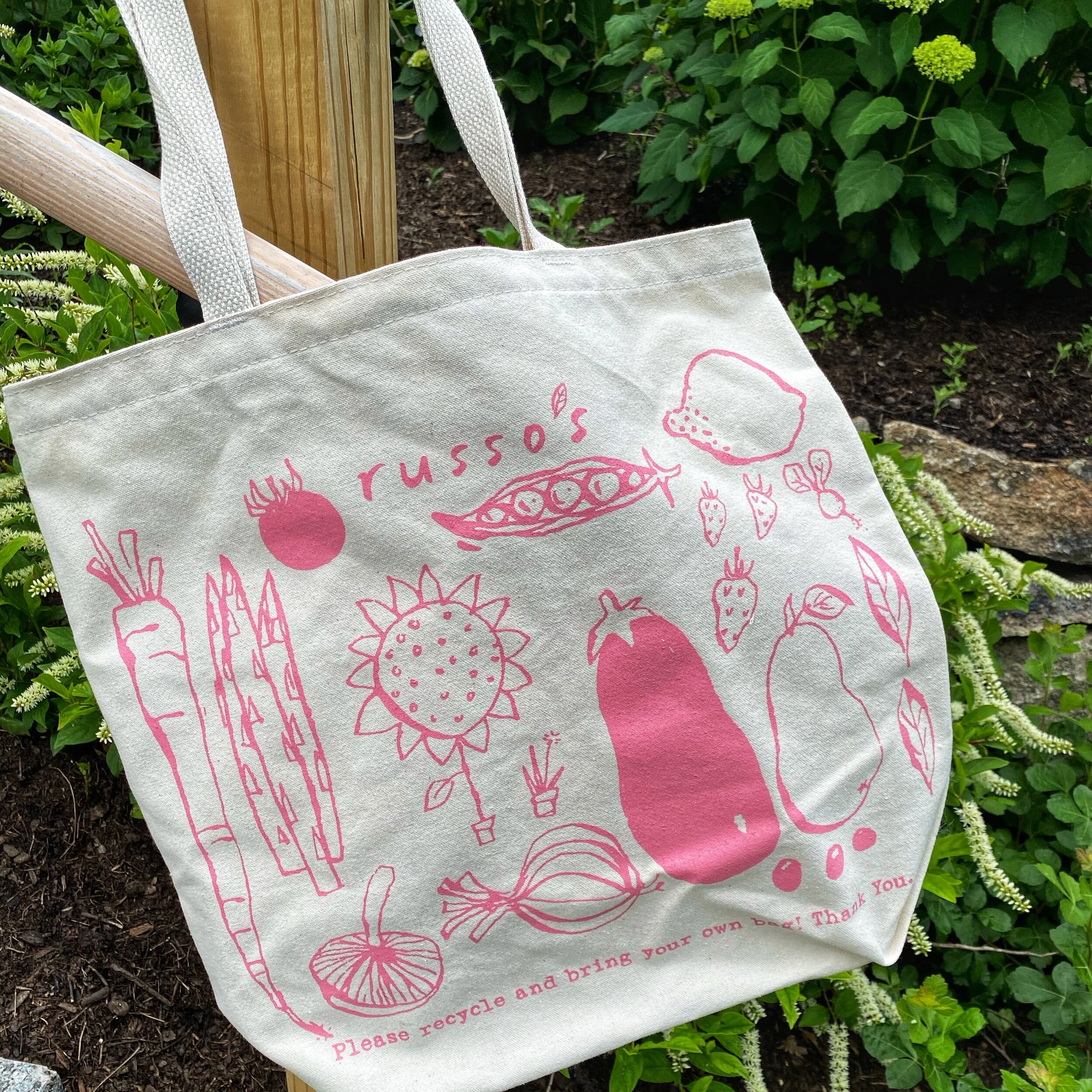 Our newest summer tote bag color is this lovely pink!