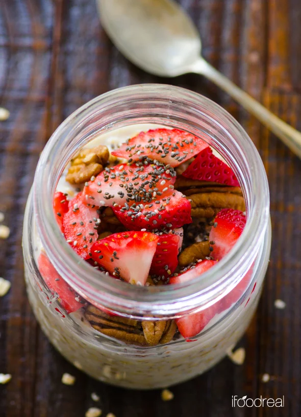 top-spoon-jar-overnight-oats.jpg