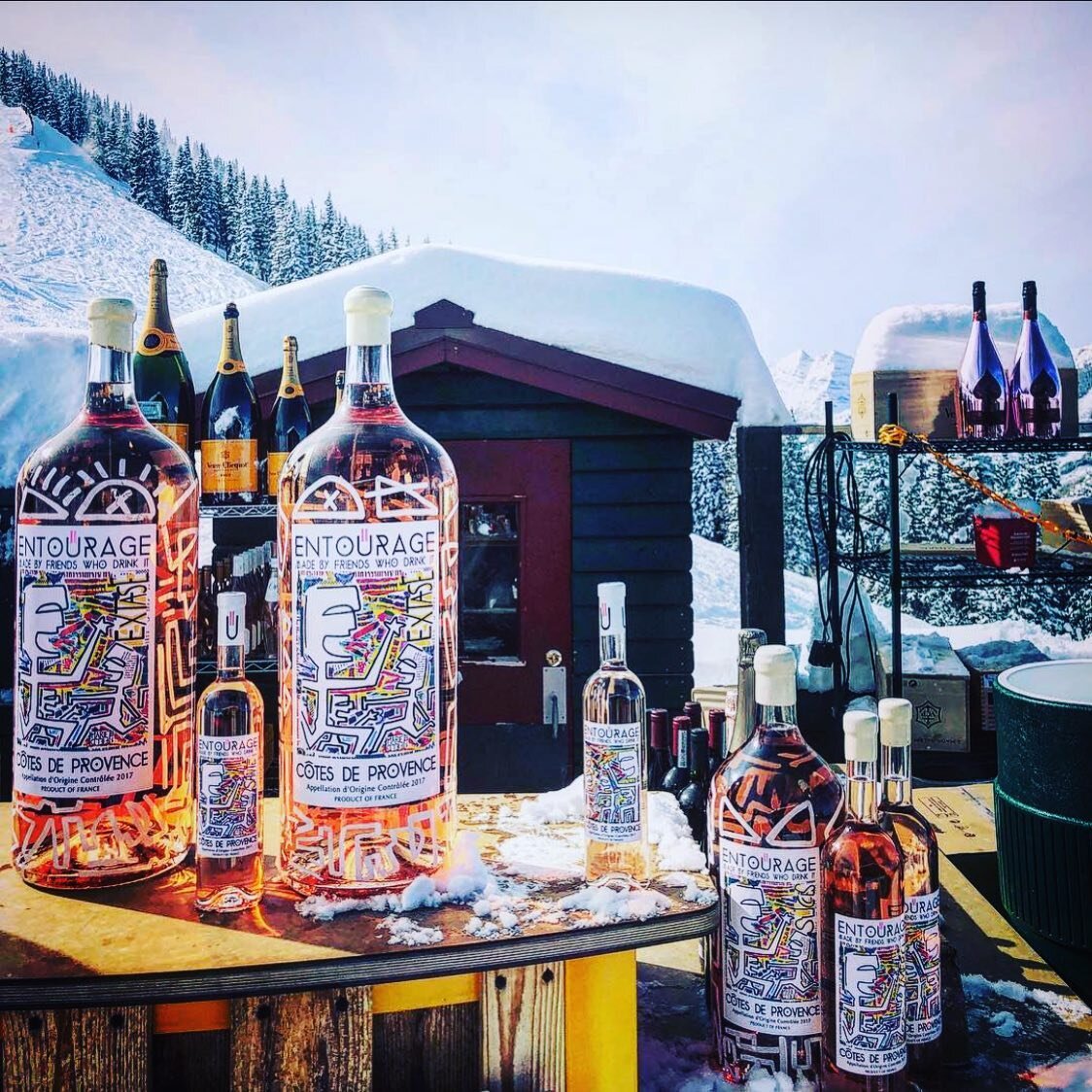 When white snowy sands gets us as thirsty as pink and yellow ones... #aspen #courchevel #megeve #gstaad