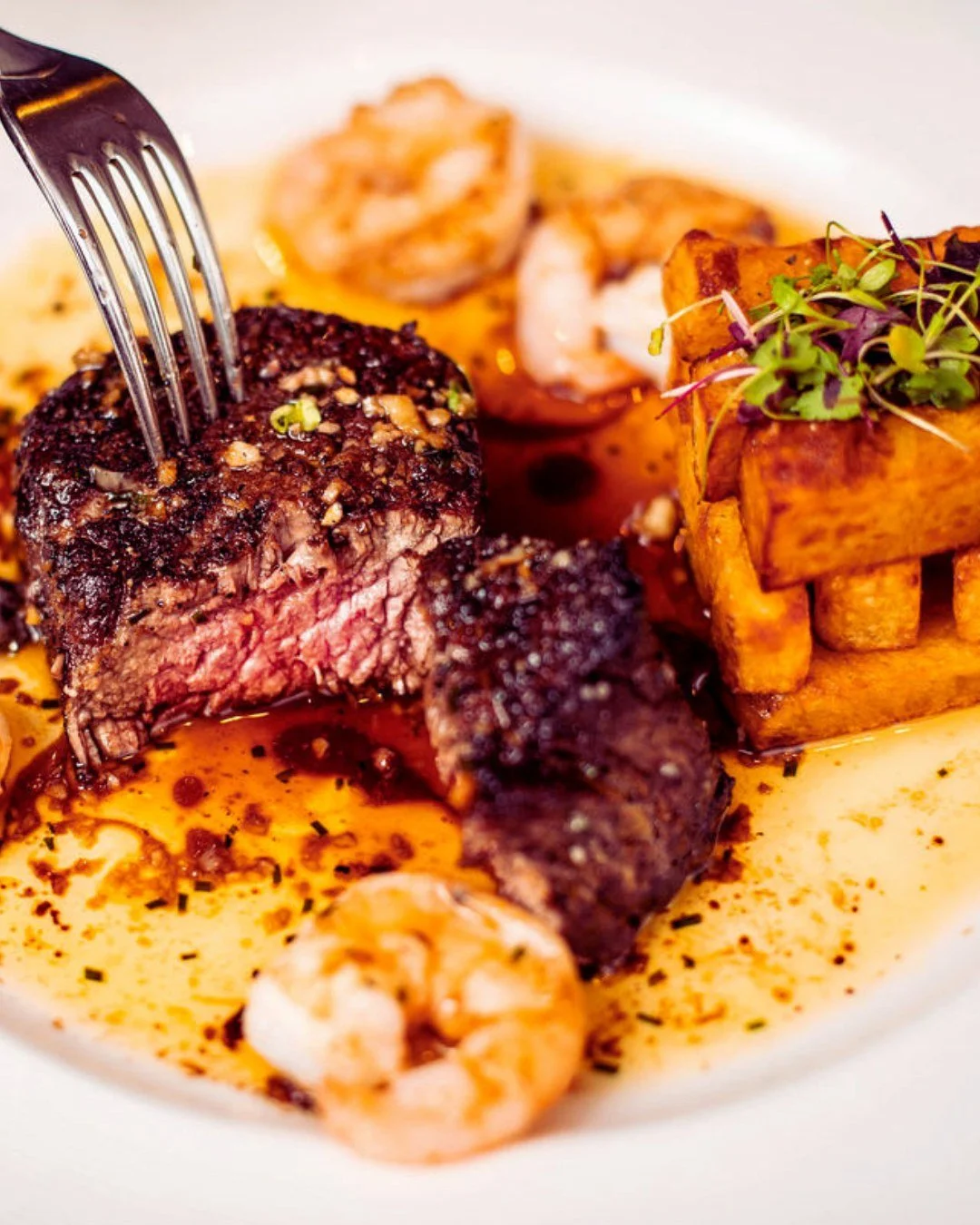 🥩 Midweek never tasted so good with our Surf &amp; Turf deal for two!

🥩 2 Scotch fillet steaks
🦐  Jumbo king prawns &amp; scallop
🧄 Garlic butter
🍟 Gamba's famous chunky chips

All served with a bottle of Fiano Masseria Bianco or Mucchietto IGT