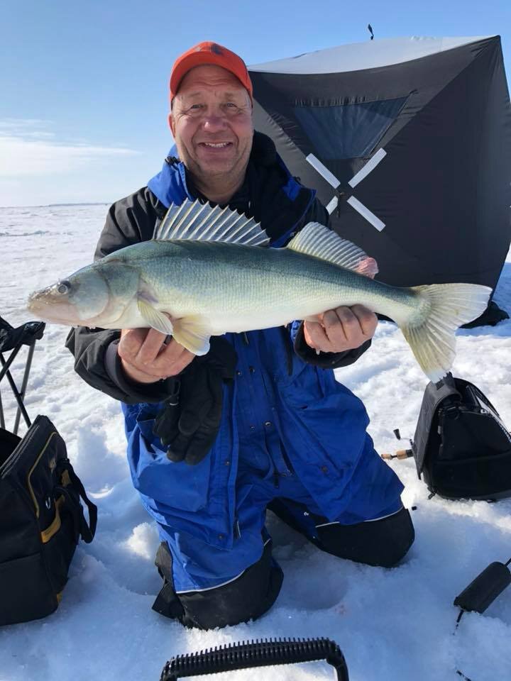 Lake Winnipeg - Mark Big Walleye