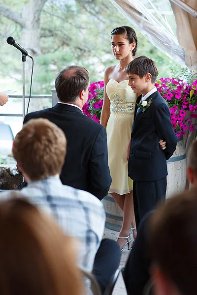  PROMISES TO CHILDREN – Stepdad speaks vows to bride's children  photo ©    Studio-LB   