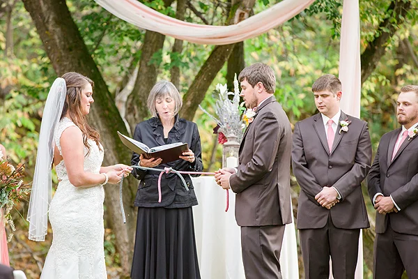  FISHERMAN'S KNOT – Tying the knot, literally!  photo ©    Kelsey Jade Photography   