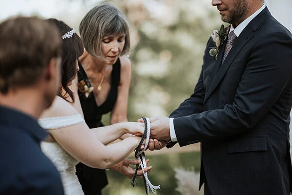  HANDFASTING – A tradition with roots in many cultures and countries  photo  ©  Kevin Fedde  