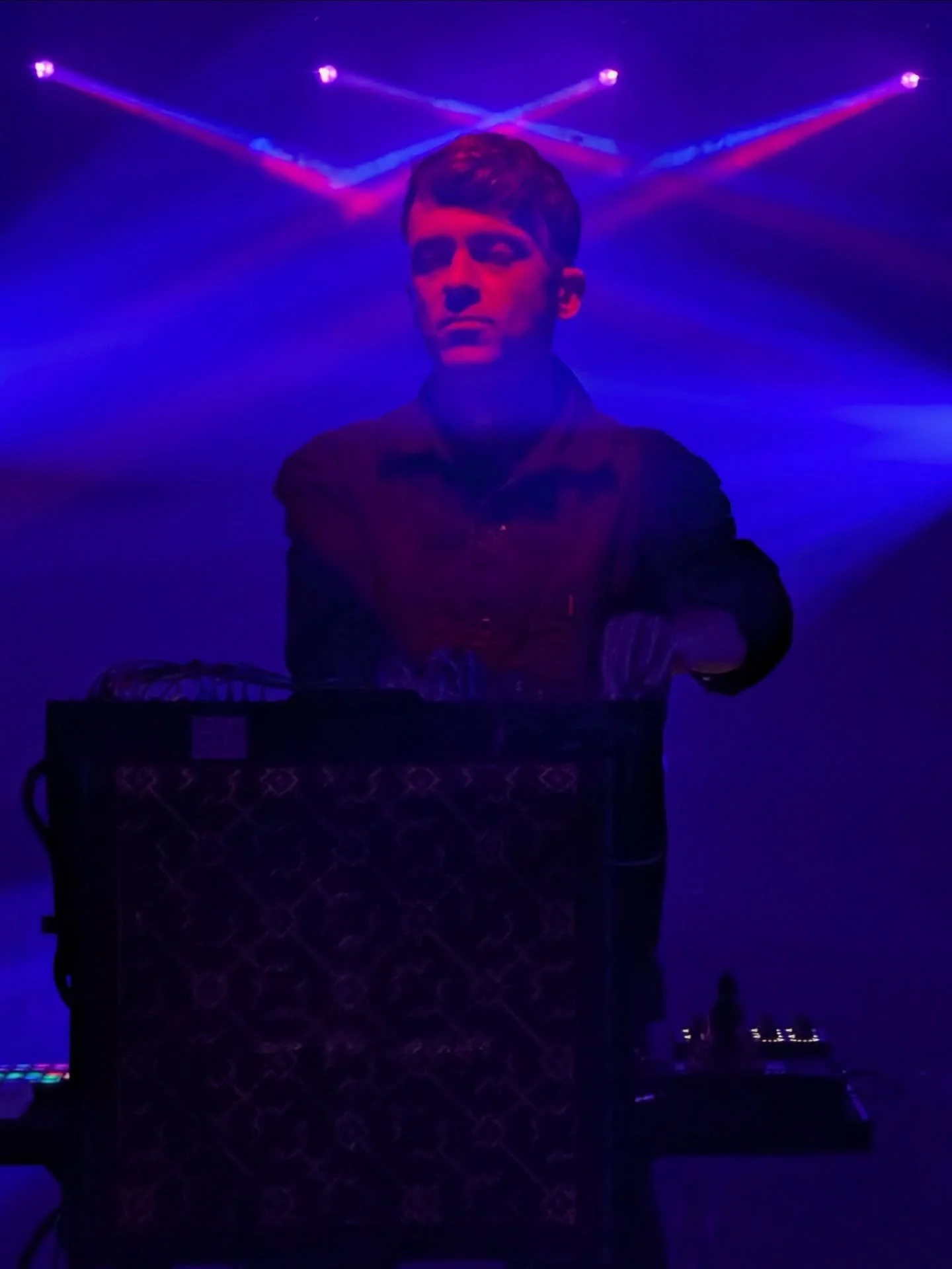 Thank you @slingshot_festival, @kai_riedl, and @durhamfruit for an unforgettable festival. So great to meet the artists and good people making it happen. Too many to mention, but you know who you are. 

That said, what a bonus that @natureofnow rolle