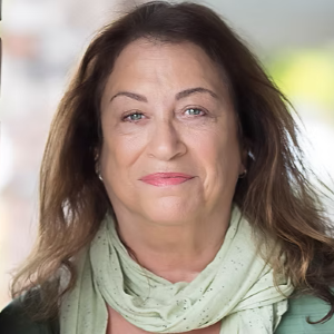 Rachel Farrell, PA, LM