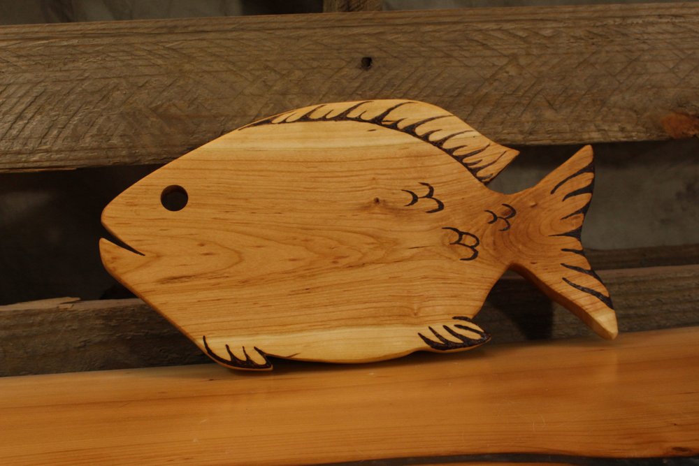 Fish Cutting Board (Cherry) — Dewall's Forge