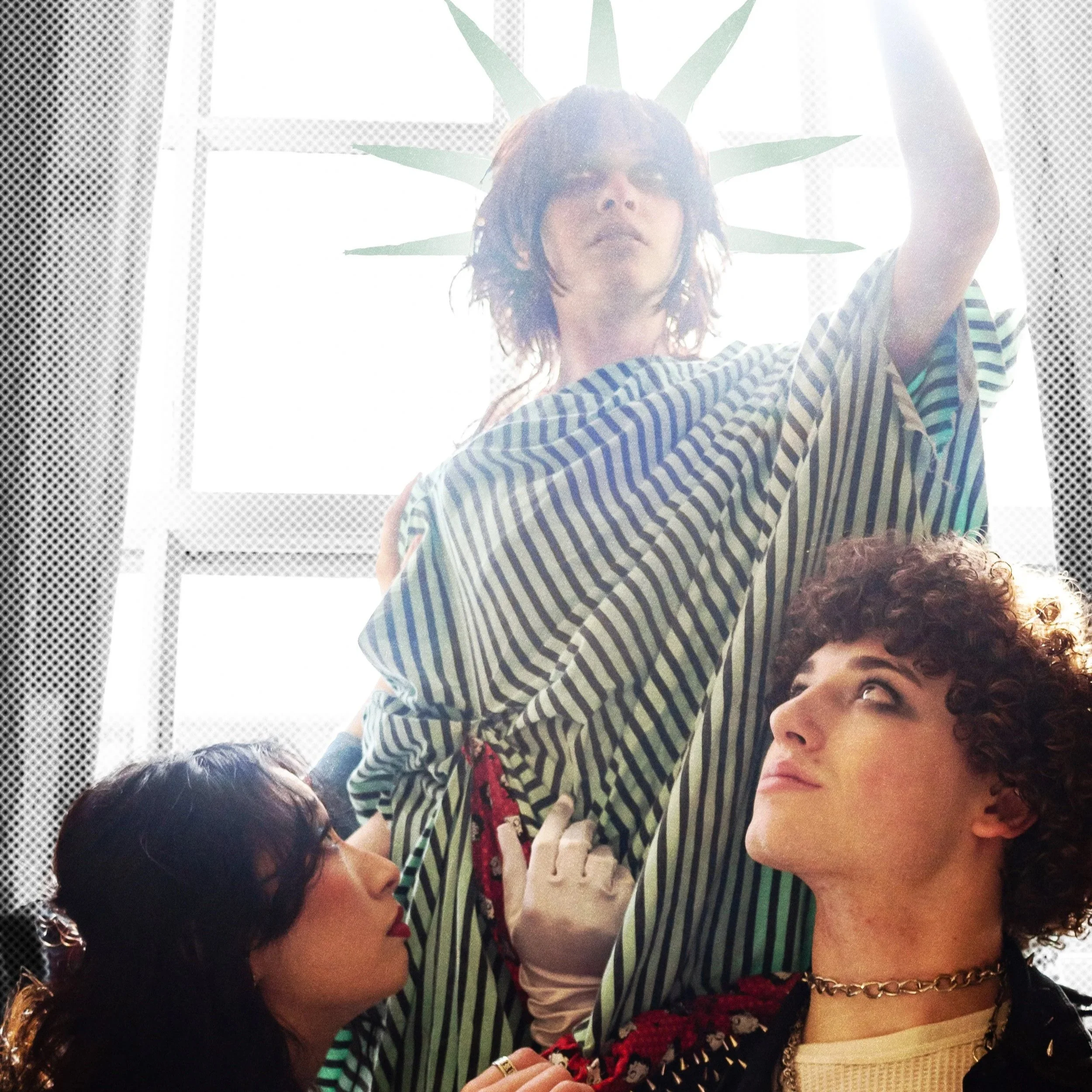 Issue Nº 28 II Revolution