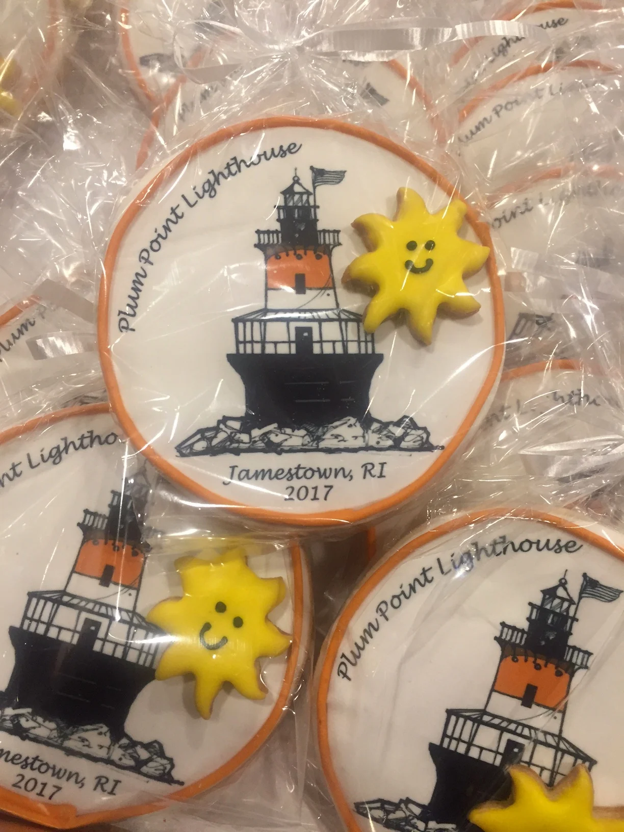 Lighthouse sun cookie.JPG