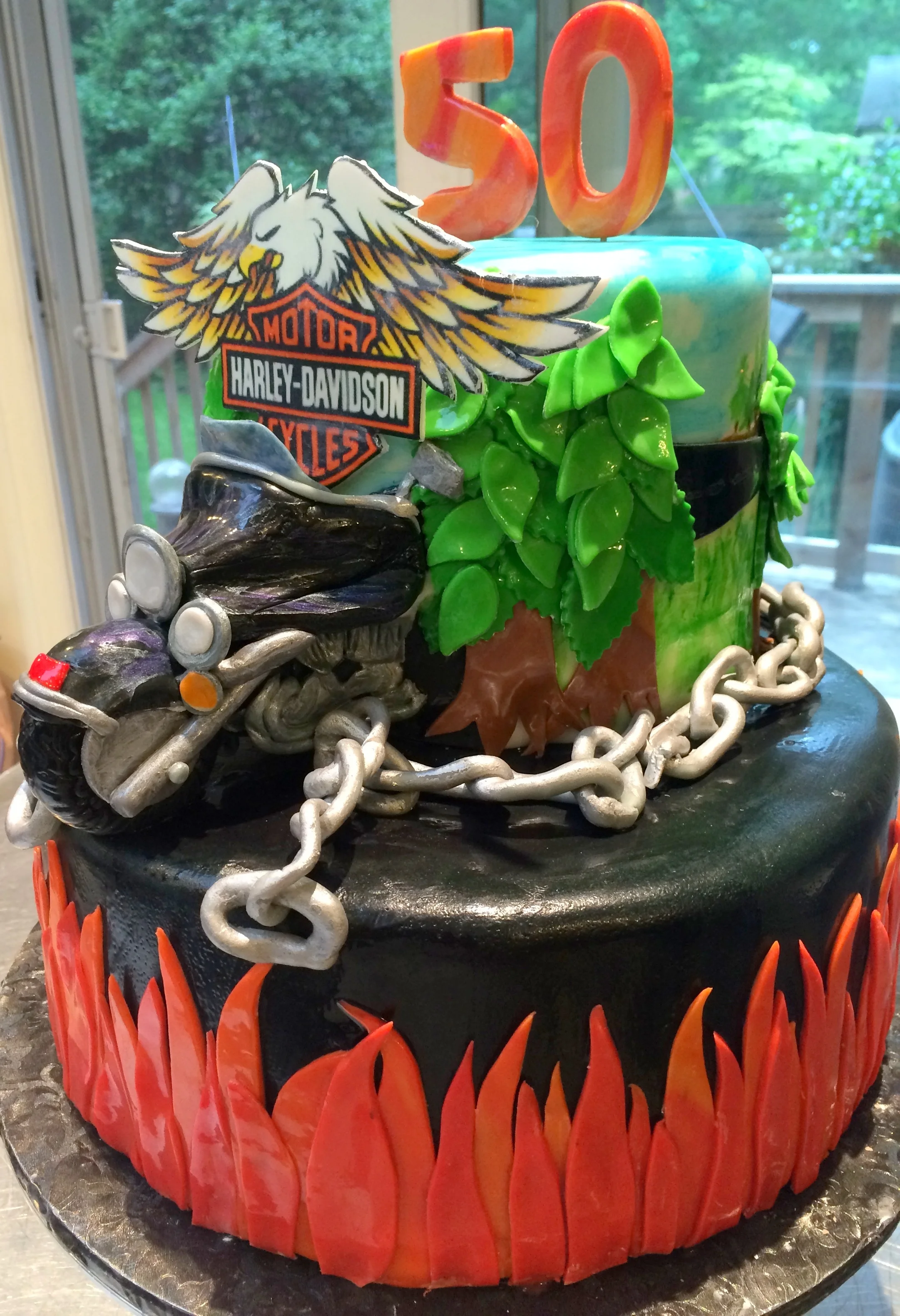 Marc_s cake side.JPG