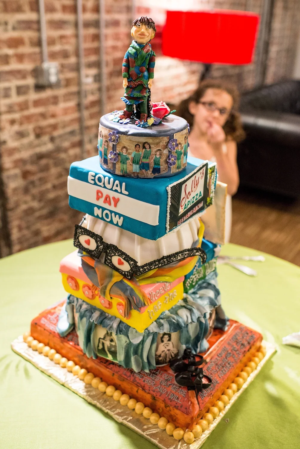 rosacake.jpg