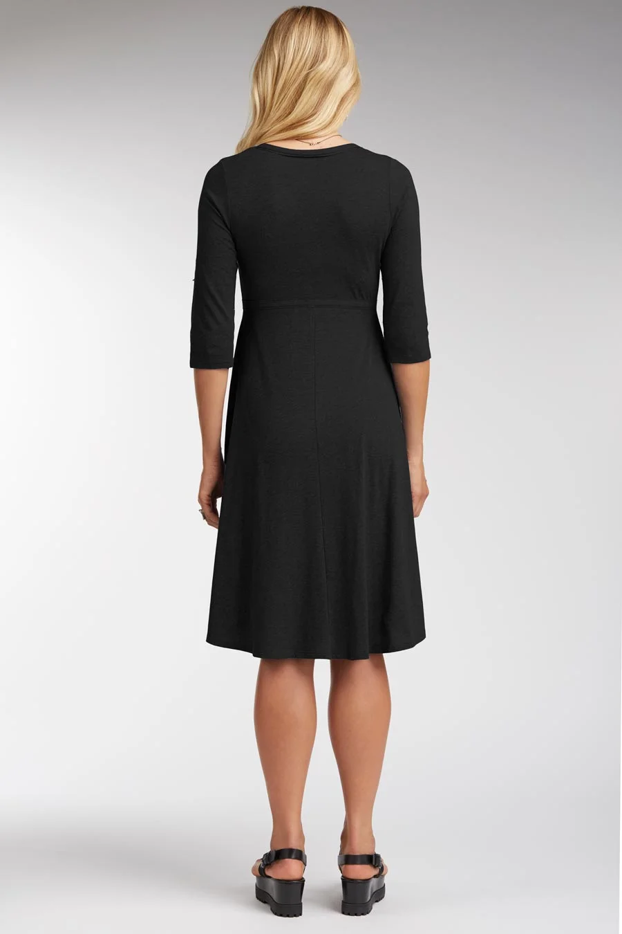 Classic Wrap Dress  O O L O O P