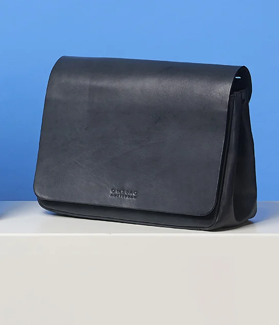 o my bag lucy bag navy product photography