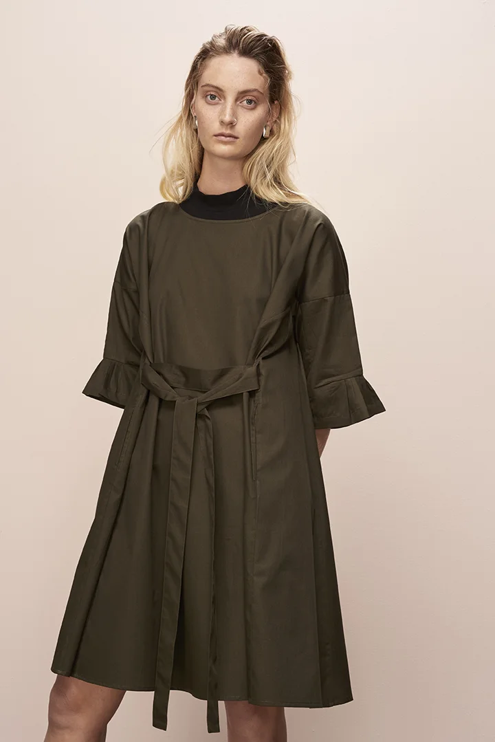 KOWTOW O O L O O P KOWTOW O O L O O P