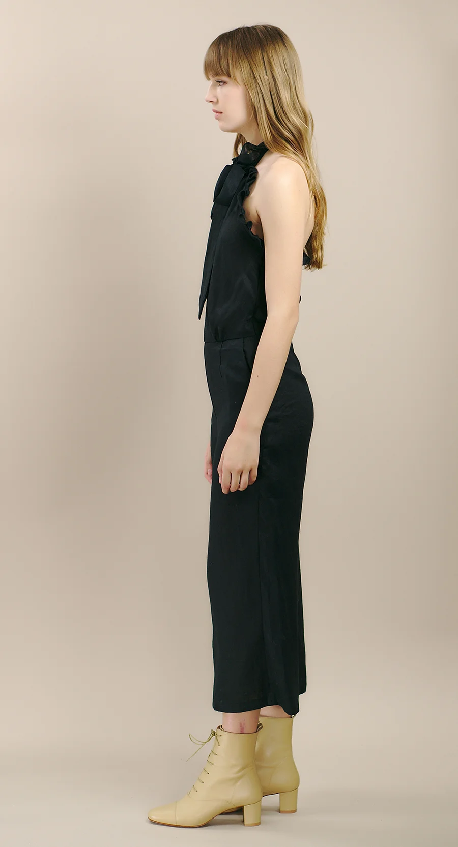 kristinit arabesque jumpsuit black product photography