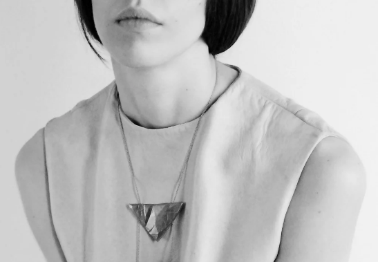 nettie kent mikri vigla pendant product photography