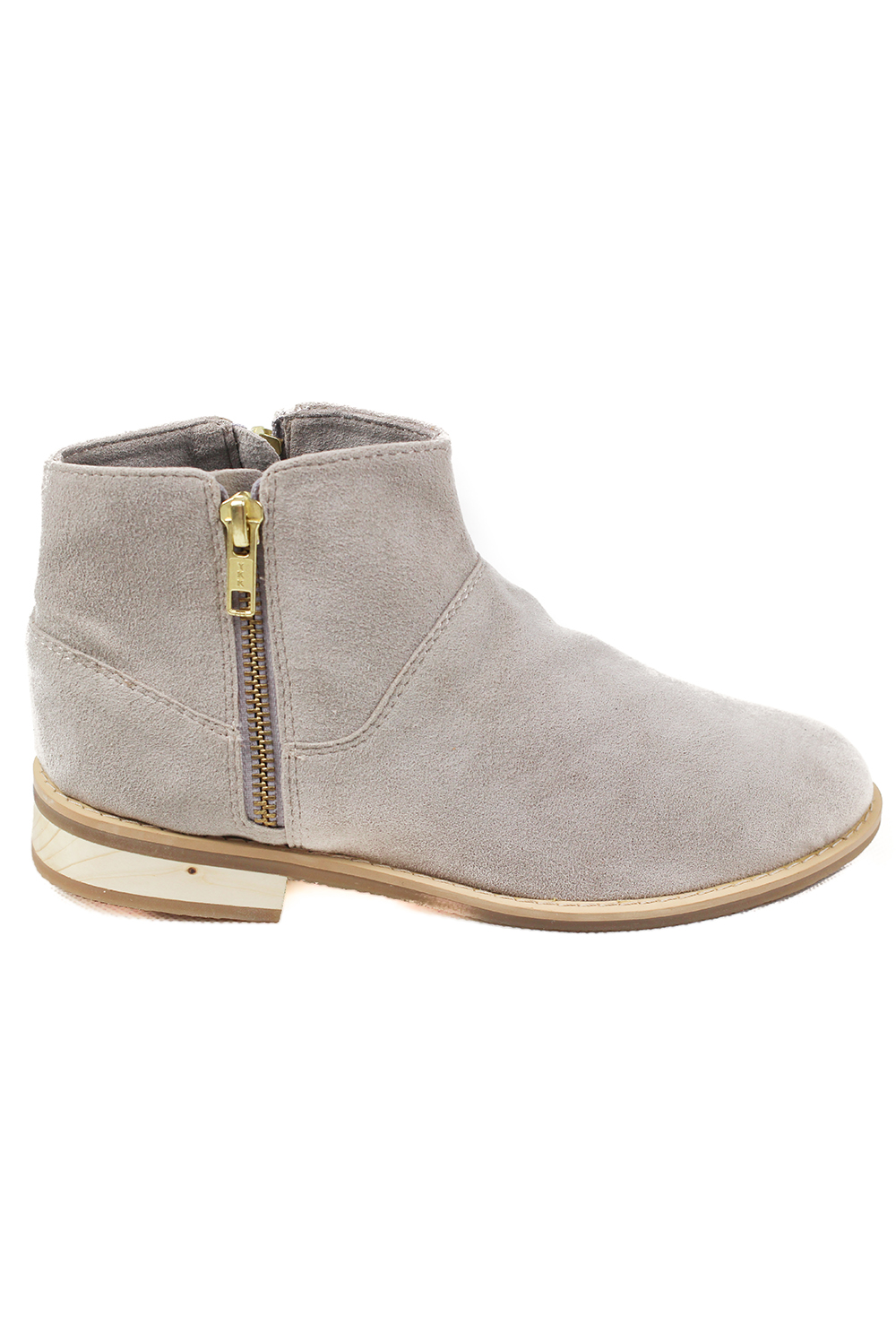 Berlin Bootie Bhava Eco ultrasuede recycled plastic organic cotton stone wash 9-5 shoes womens accessories minimalist sustainable fashion product photography
