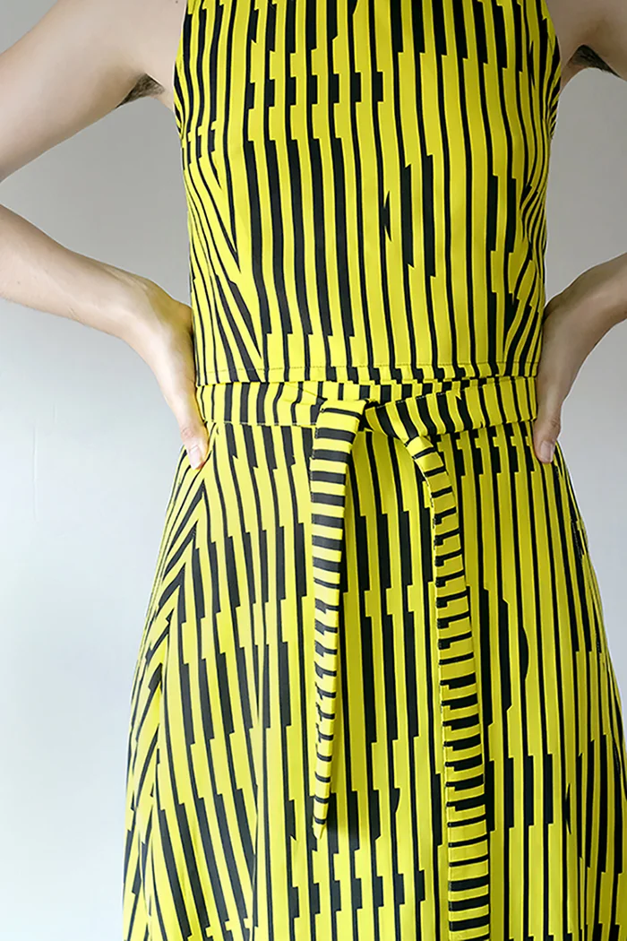 dusen dusen black yellow blinds wrap skirt product photography
