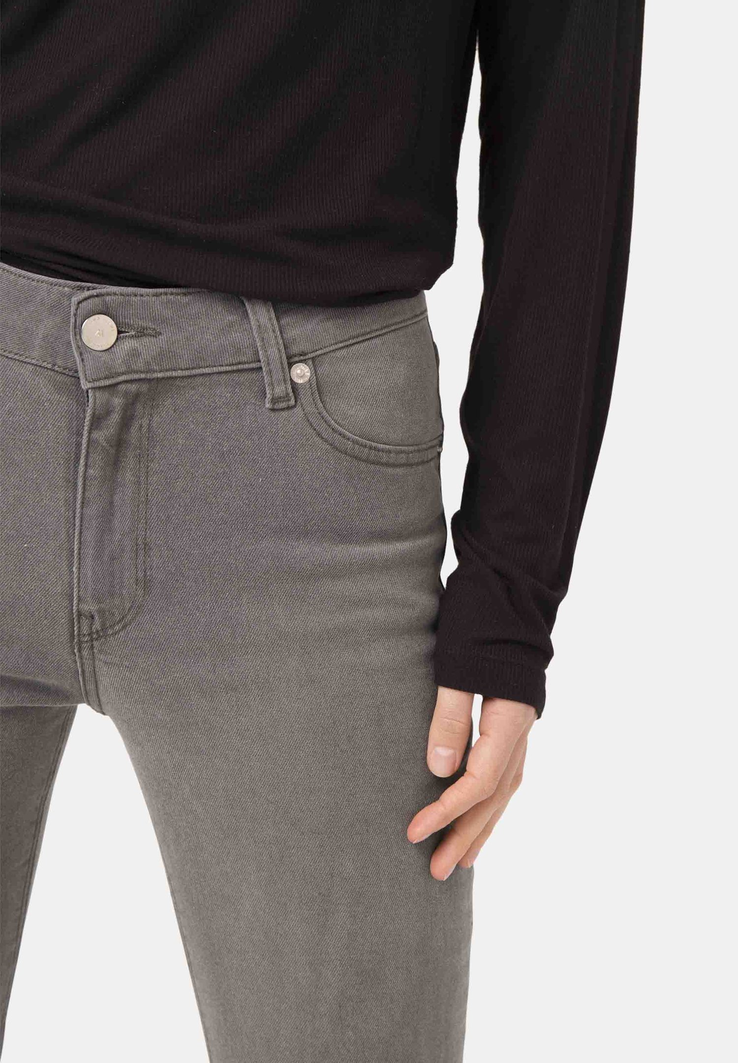 Skinny Hazen Grey — O O L O O P