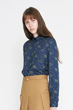 diarte navy yellow tucana city light top sustainable fashion product photography
