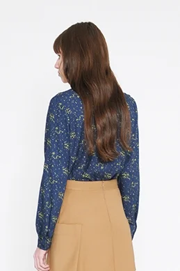 diarte navy yellow tucana city light top sustainable fashion product photography