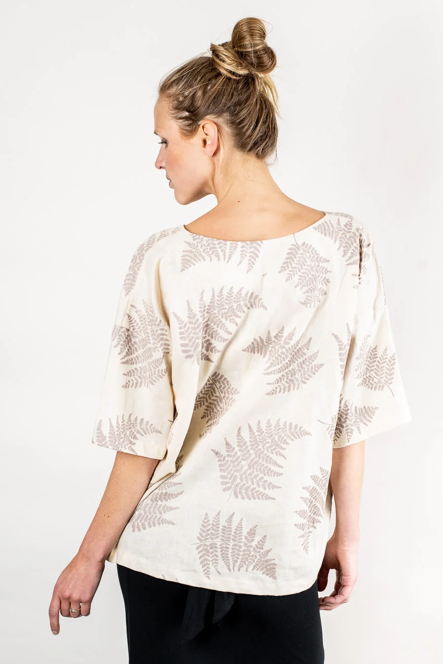 Tonle Veha fern top natural taupe hand printed linen Sustainable Fashion Product Photography