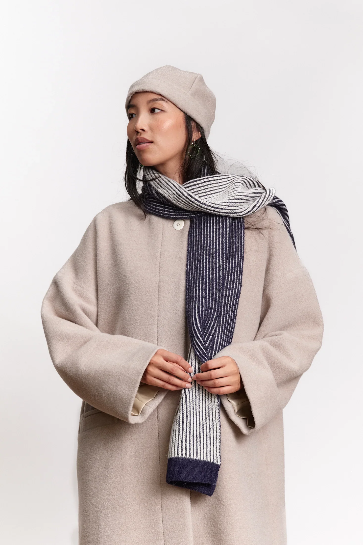 Brooke Scarf Navy / Ecru