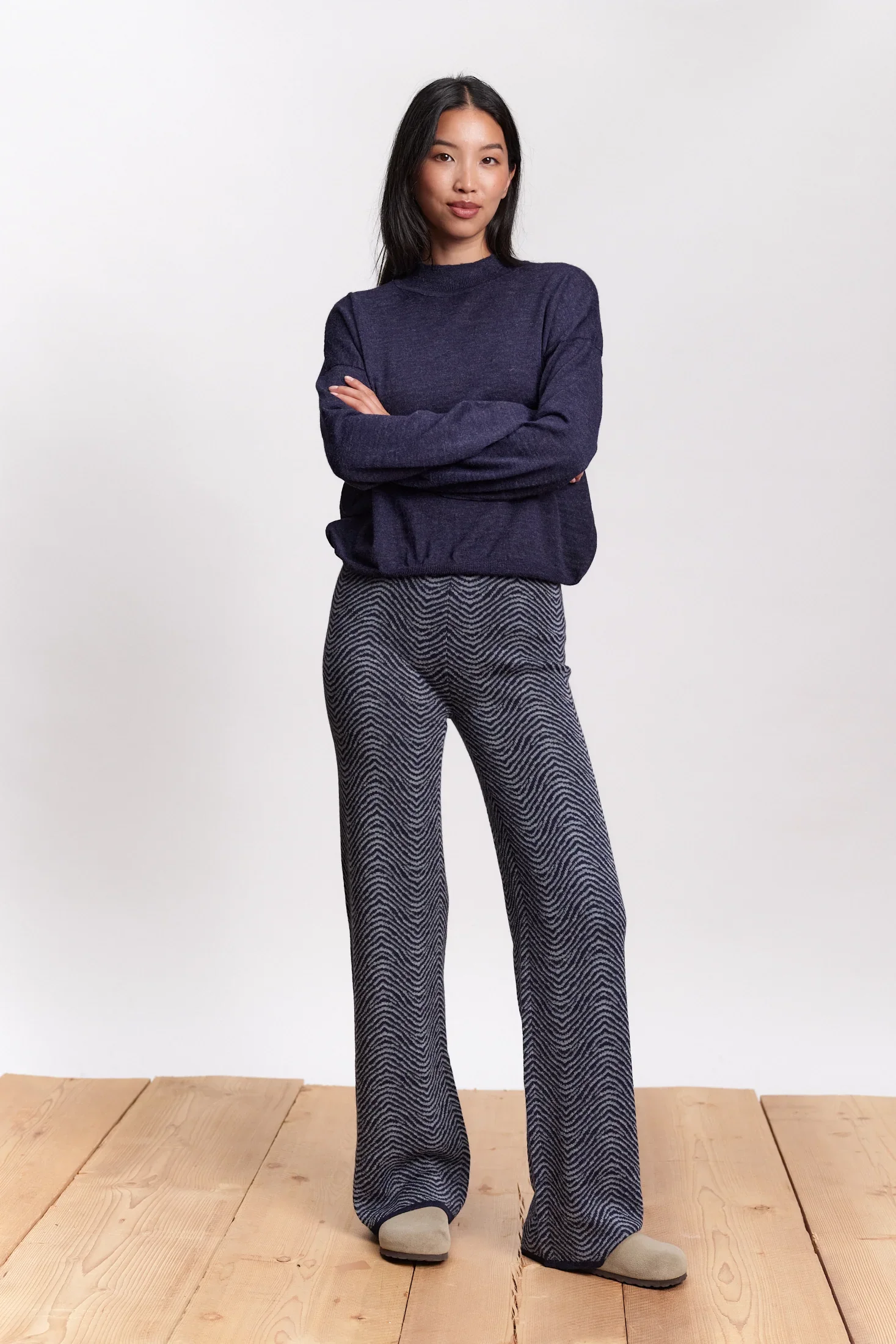 Baby Alpaca sweater pants Jungle Folk wavy navy product photography