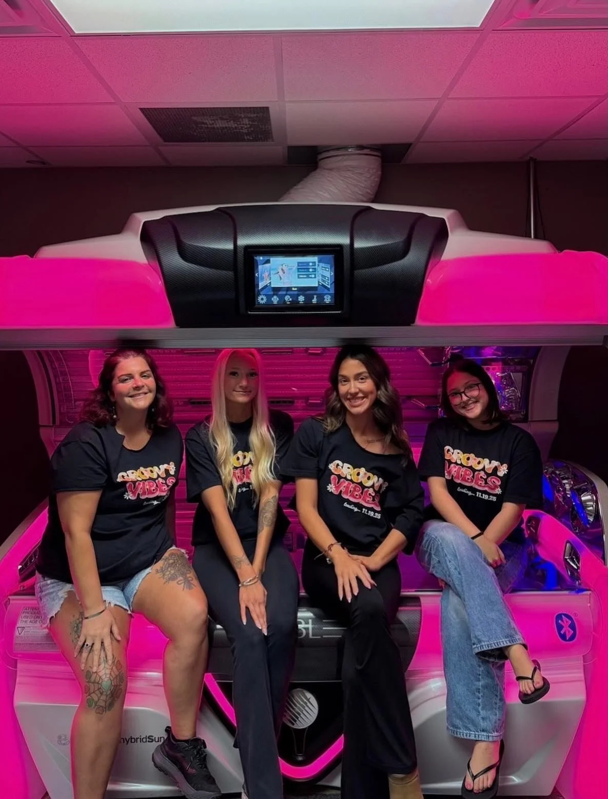 🌸 HAPPY PINK WEDNESDAY, BB FAMILY! 🌸
The grooviest day of our entire year is finally here, and we are less than one hour away from opening our doors! We&rsquo;ve been preparing, organizing, and adding all the sweet little details, and we truly cann