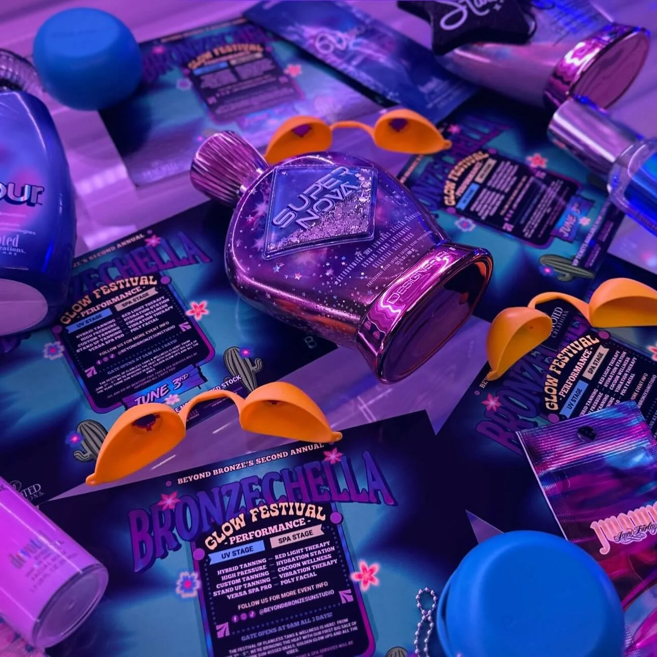 BRONZECHELLA COUNTDOWN: officially under 2 weeks away 🌵☀️⏳

we&rsquo;re getting CLOSER 👀🐆🎡 the desert opens soon and next week the deals start DROPPING 🤭✨

think: lotion specials, free months of tanning, tan extender deals, exclusive steals + mo