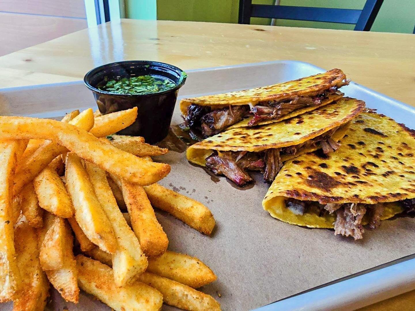 Mmmm&hellip; Tacos 🌮🌮🌮

WTF Lunch Special&hellip; Smoked Short Rib Birria Tacos!
smoked short rib, smoked cheddar and Monterey jack cheese, braising jus and fries $20

🍺 Chef Special comes with a $4 pint of your choice! 
We recommend - Hello Worl