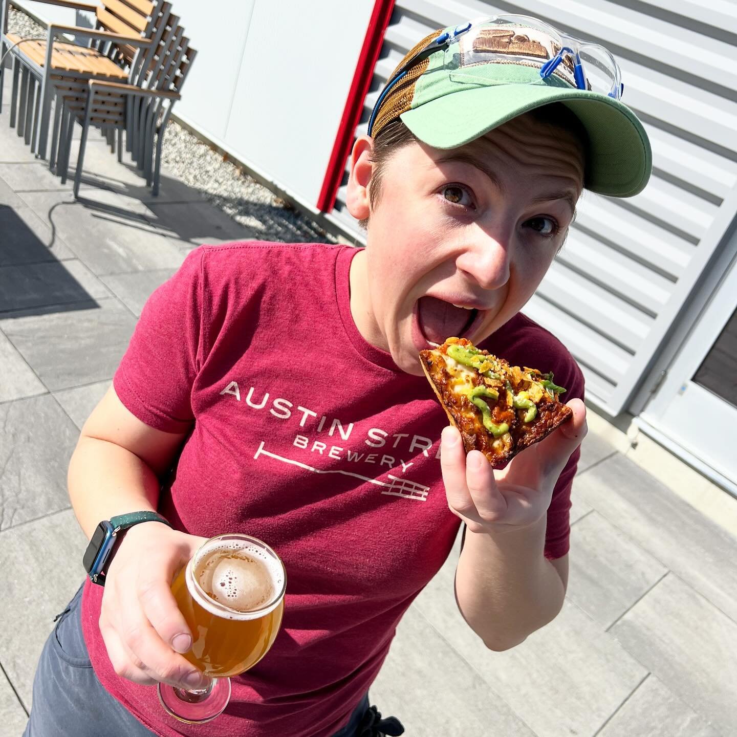 Tuesday Pizza Party!

🍕Chef Special Pizza - Chorizo taco pizza with house Chorizo, corn, roasted tomato salsa, avocado, crushed tortilla chips &amp; scallion.

Pair your Pizza Pie with our Signals Kolsch!

🚦Signals K&ouml;lsch is a 5.3% ABV Traditi