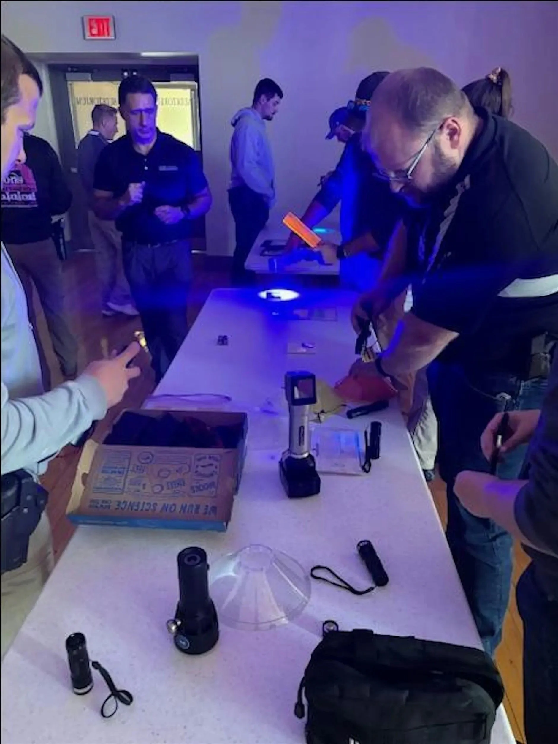 CSI Night Forensic Fingerprinting