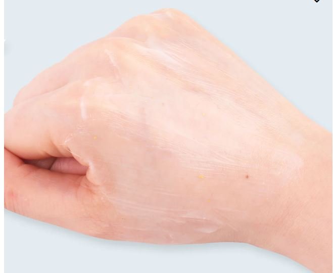 TMICGSHDCM_TonyMoly Intense Care Gold 24K Snail Hand Cream Hand.JPG