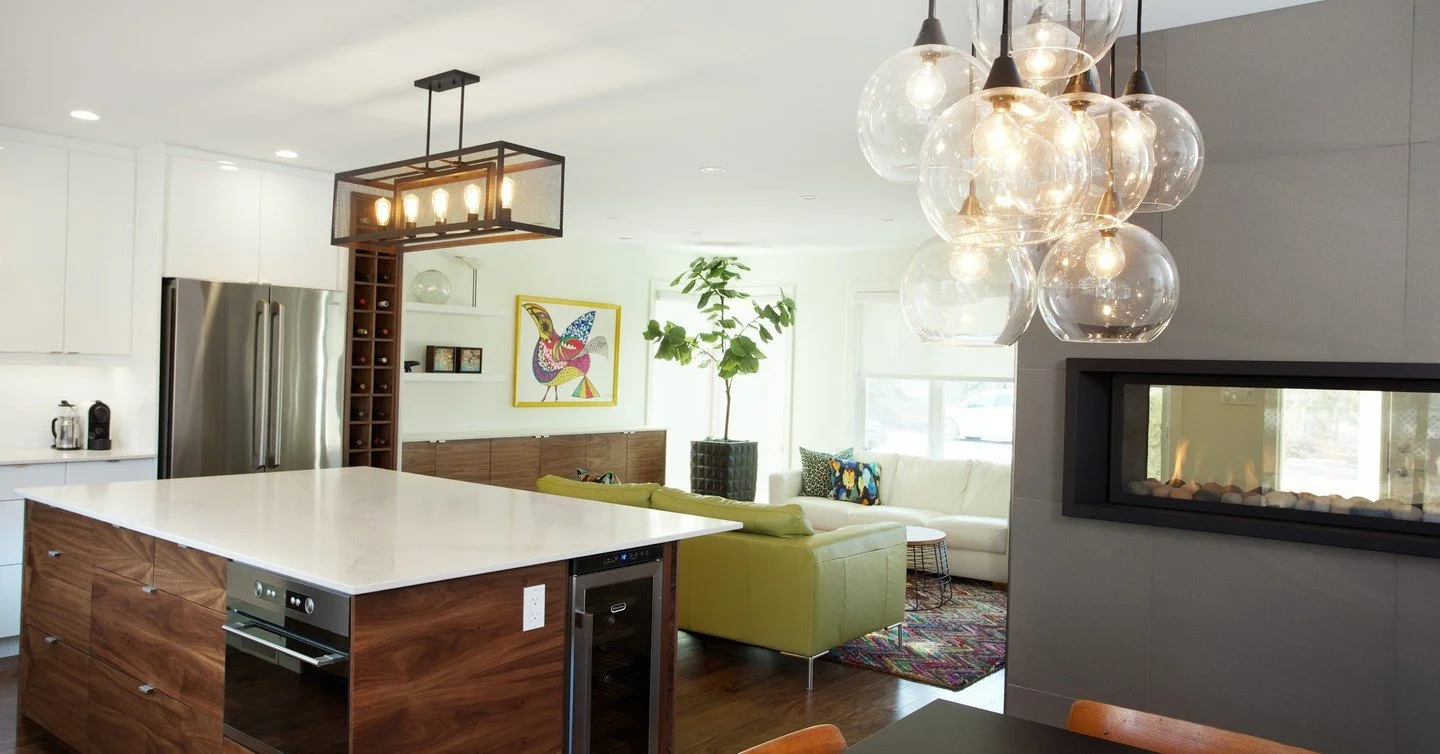 A throwback to a colourful split-level MCM inspired reno!⁠
⁠
Contractor: @quadrant.qcl⁠
Design: @amrinteriordesign⁠
⁠
~QUALITY NEVER COMPROMISED~⁠
CUSTOM BUILDS | RENOVATIONS⁠
RESIDENTIAL | COMMERCIAL