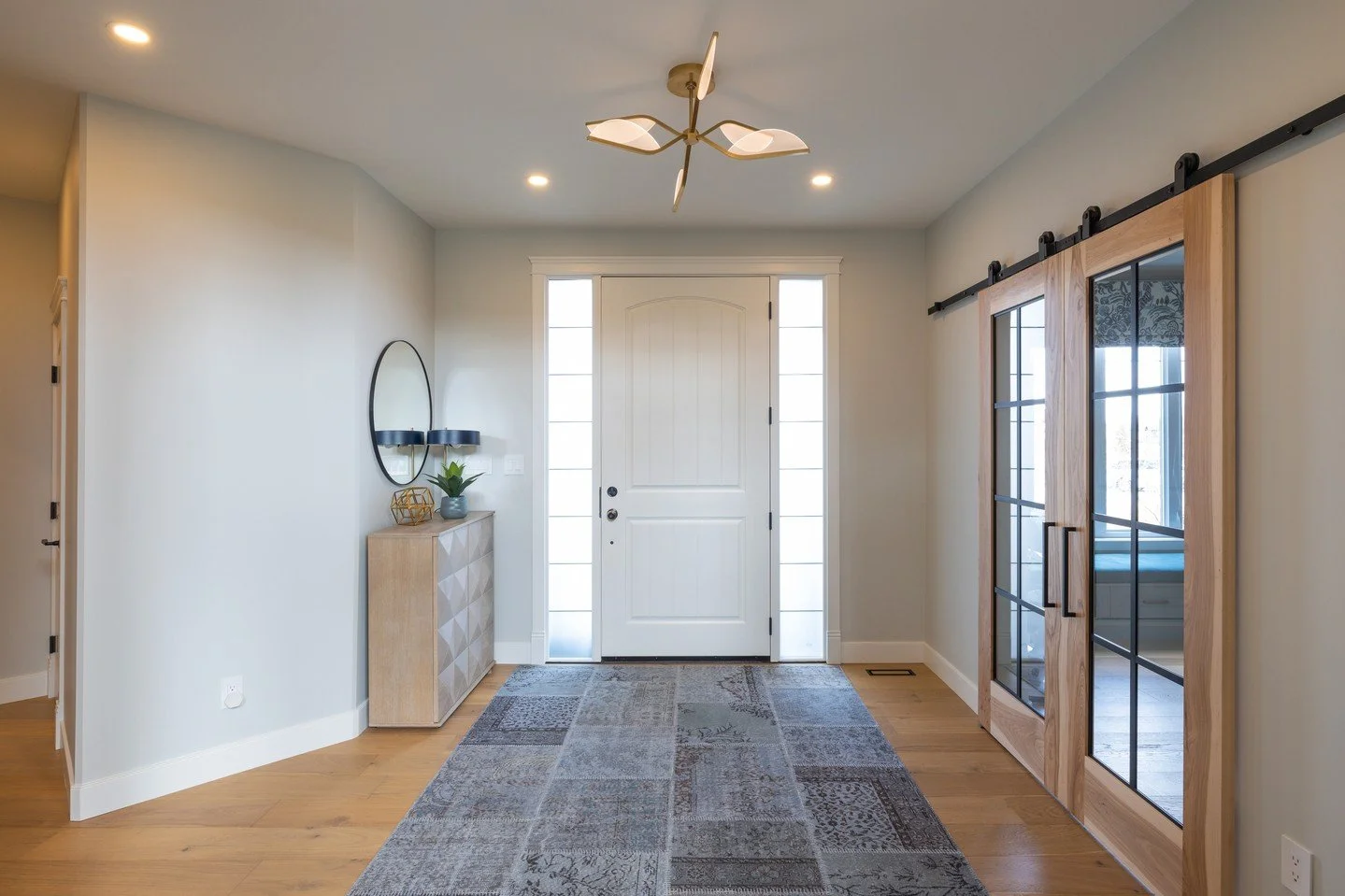 A beautiful full home renovation in the Sherwood Park area!⁠
⁠
Contractor: @quadrant.qcl⁠
Design: @amrinteriordesign⁠
Millwork: @waygoodskitchensinc⁠
Photo: @inhabitphoto⁠
⁠
~QUALITY NEVER COMPROMISED~⁠
CUSTOM BUILDS | RENOVATIONS⁠
RESIDENTIAL | COMM